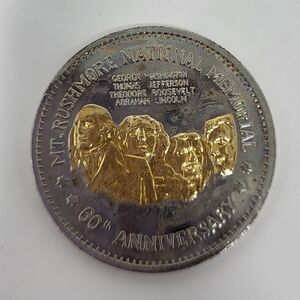 Mt Rushmore National Memorial 60th Anniversary 1925-1985 Coin Token Double Eagle